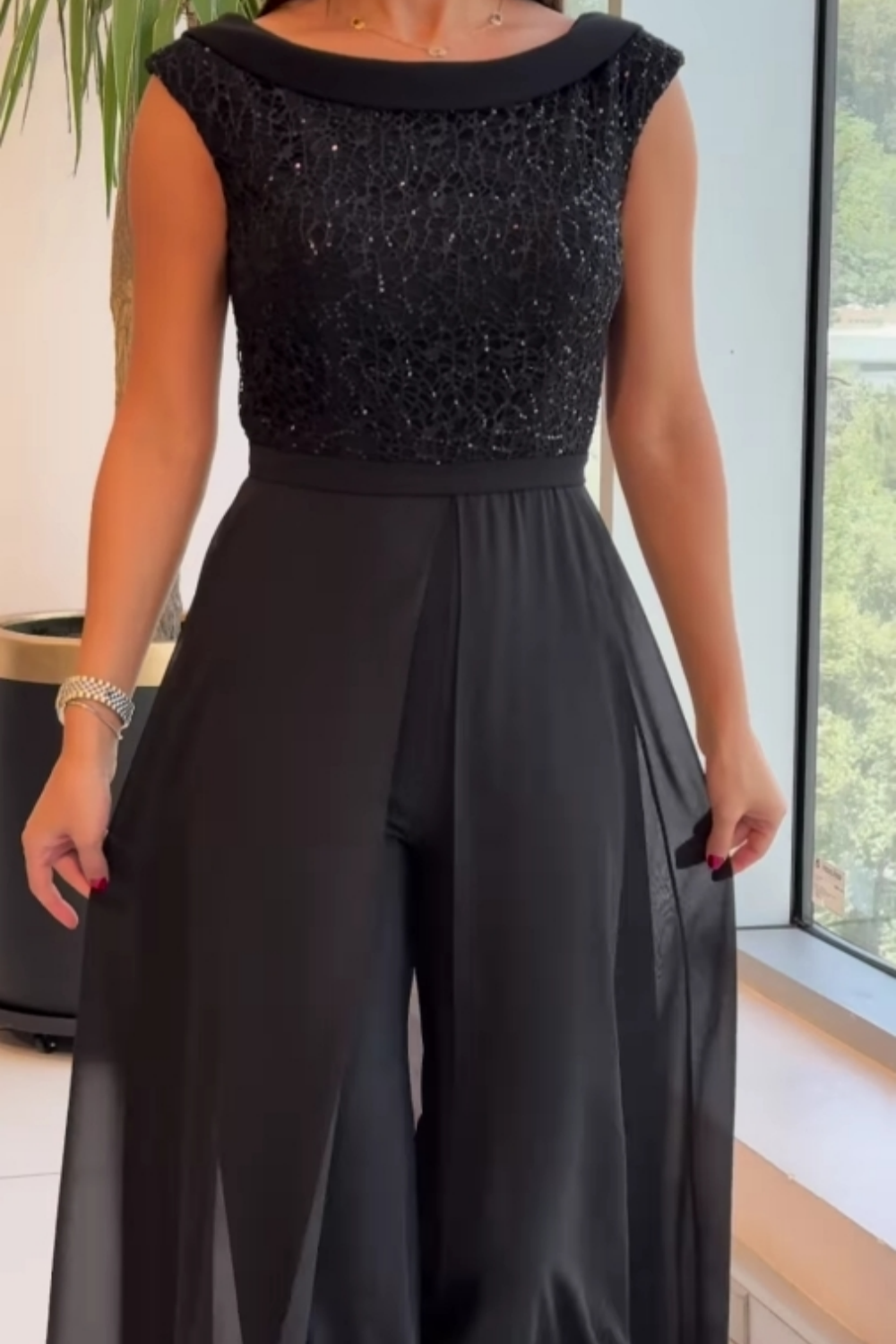 Katerina - Stylový bezrukávový kombinéza