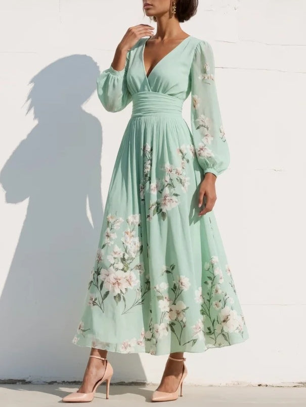 Světlezelená | Elegantní světle zelené midi šaty ze šifonu s plisovaným výstřihem do V